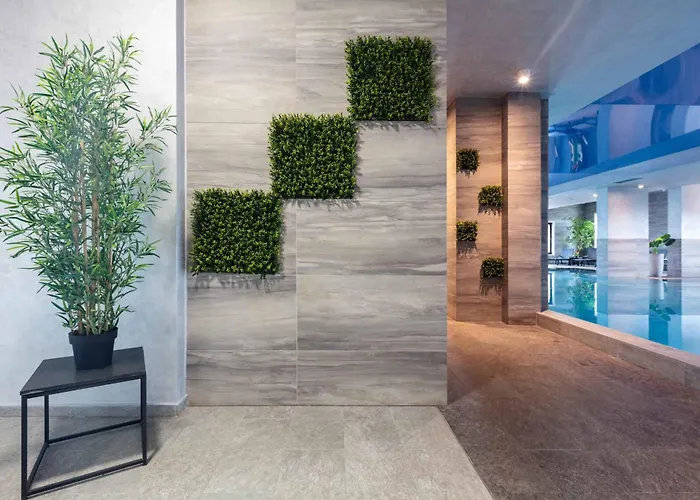 504 L Indoor Parking L Breakfast & Available Apartment *