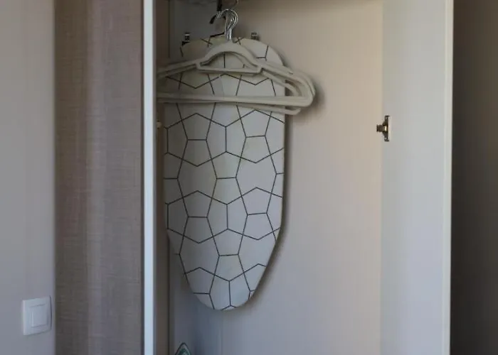 Apartment 504 L Indoor Parking L Breakfast & Available *